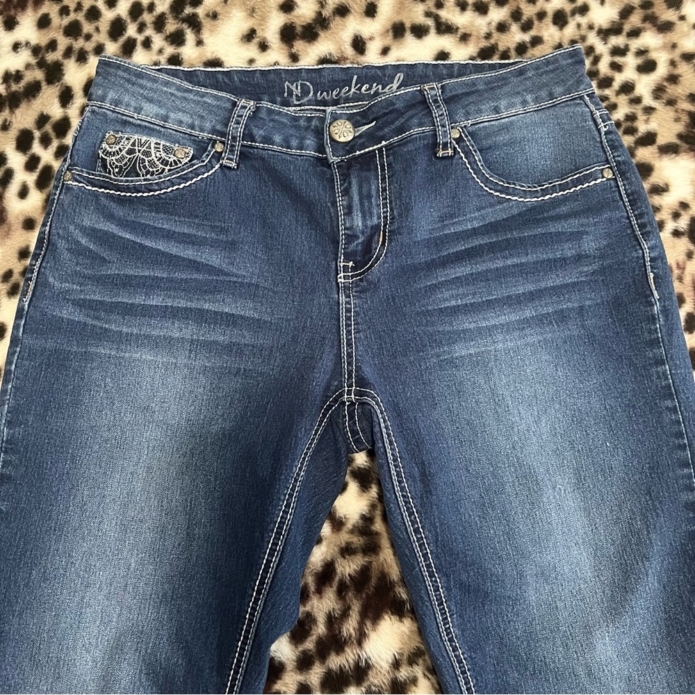 ND Weekend size 8 women’s capris jeans w/decorative back pockets - Picture 2 of 10